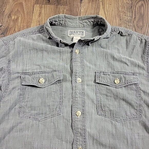Duluth Trading Co Shirt Mens Large Gray Button Up Short Sleeve Cotton Camp - Picture 3 of 7